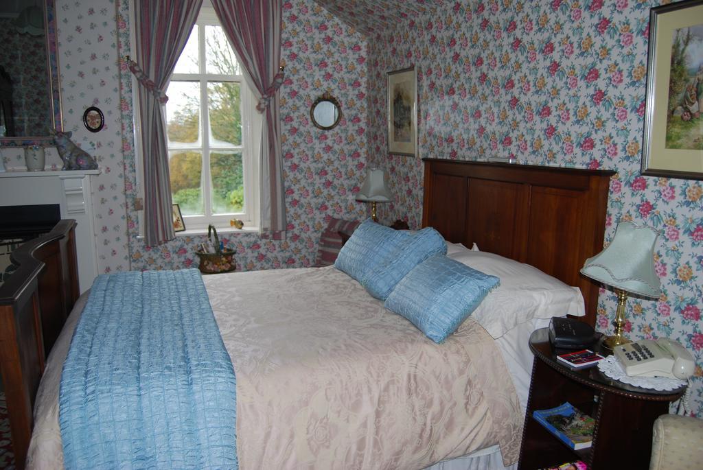 Grange Lodge Country House Dungannon Room photo